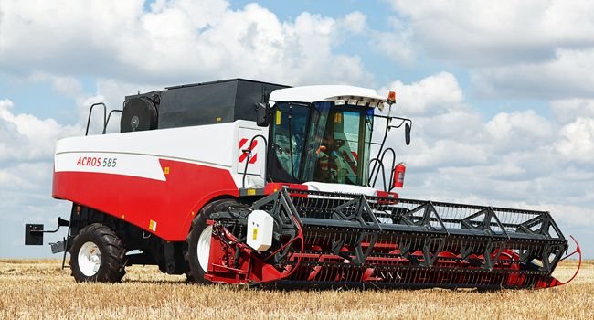 Combine harvester RSM 142 Acros 585